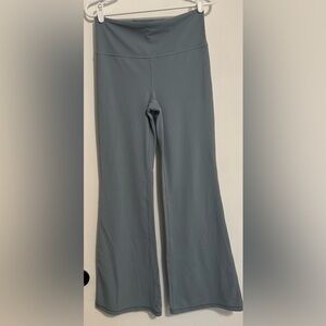 Athleta size medium sage color elation flare leg pants